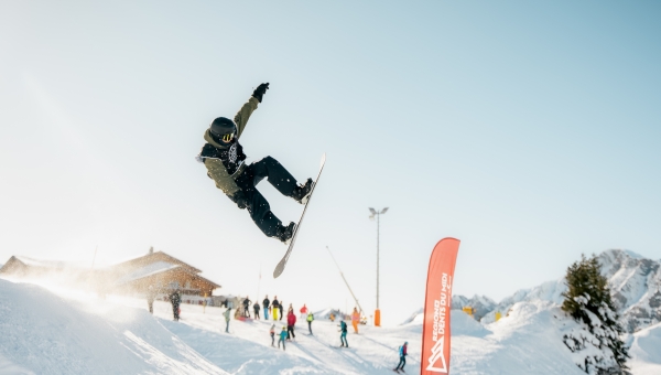 Tour Freestyle Romand :  les jeunes riders défient la gravité ce weekend aux Crosets